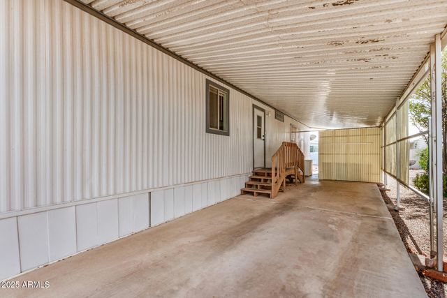 305 S VAL VISTA Drive 424, Mesa, AZ 85204