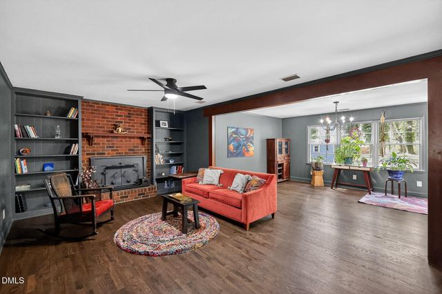 2509 Elderwood Lane, Burlington, NC 27215