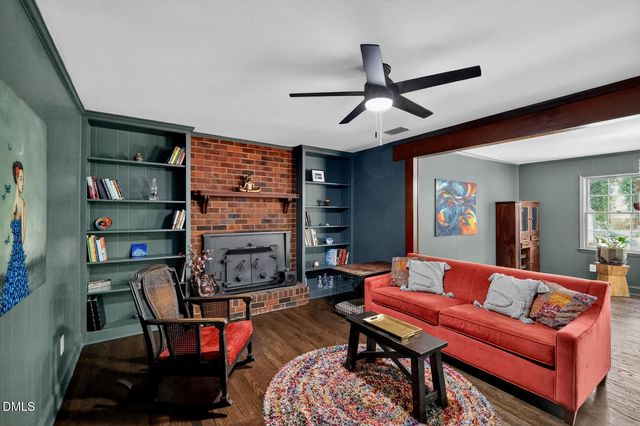 2509 Elderwood Lane, Burlington, NC 27215