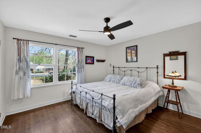 2509 Elderwood Lane, Burlington, NC 27215