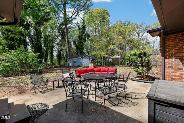 2509 Elderwood Lane, Burlington, NC 27215