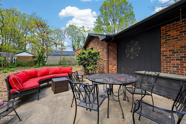 2509 Elderwood Lane, Burlington, NC 27215
