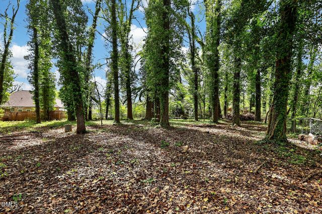 2509 Elderwood Lane, Burlington, NC 27215