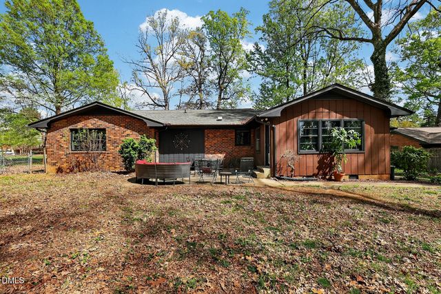2509 Elderwood Lane, Burlington, NC 27215