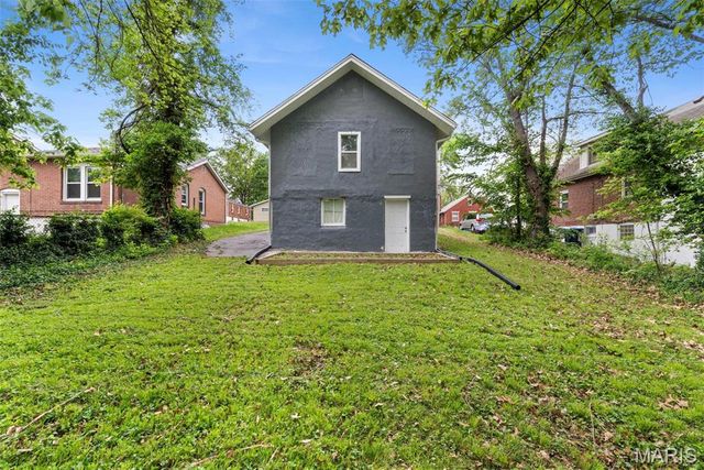 2946 Hilleman Avenue, St Louis, MO 63114