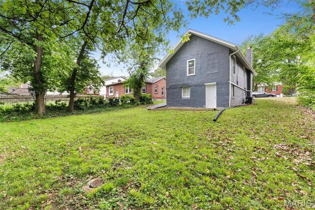 2946 Hilleman Avenue, St Louis, MO 63114