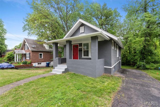 2946 Hilleman Avenue, St Louis, MO 63114