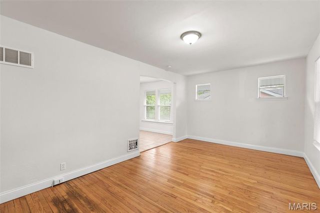 2946 Hilleman Avenue, St Louis, MO 63114