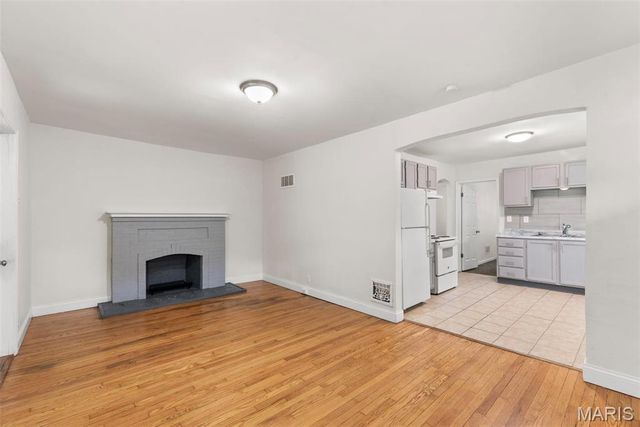 2946 Hilleman Avenue, St Louis, MO 63114
