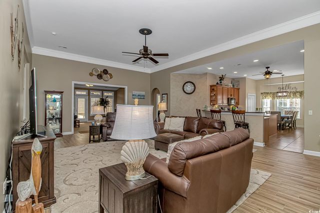 693 Donmovin Ct., Calabash, NC 28467