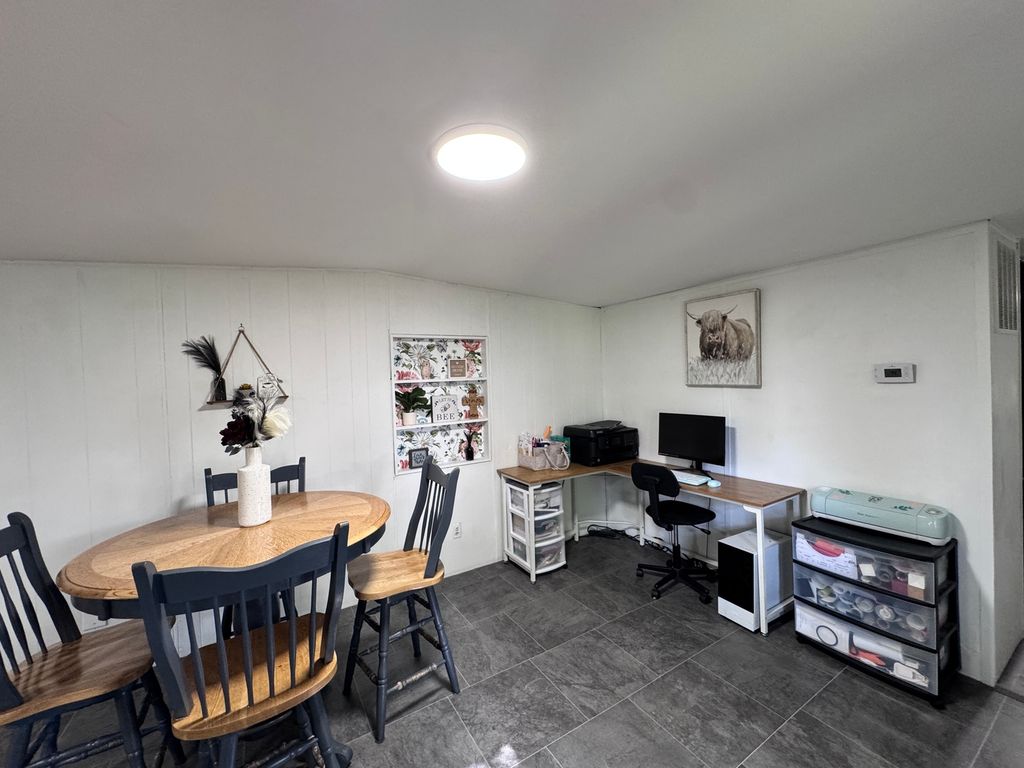 Image 24 of property listing at 203 W Poplar Street, Odin, IL 62870