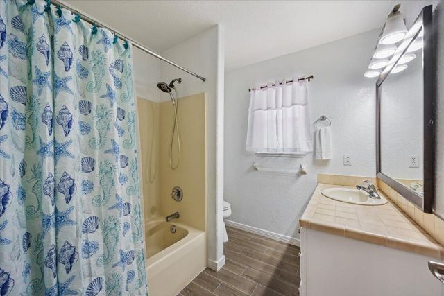 2029 Colby Court, Navarre, FL 32566