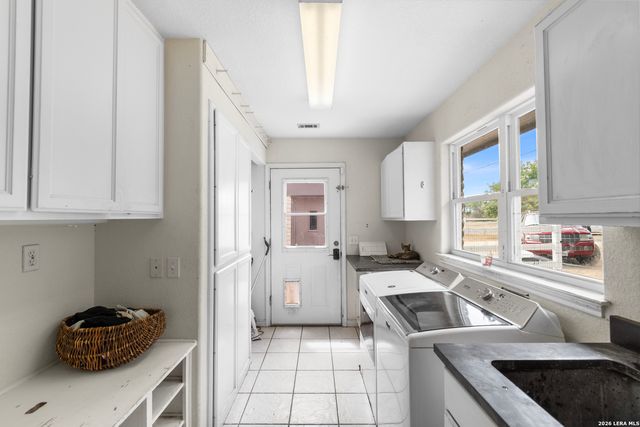 2633 County Road 120, Marble Falls, TX 78654