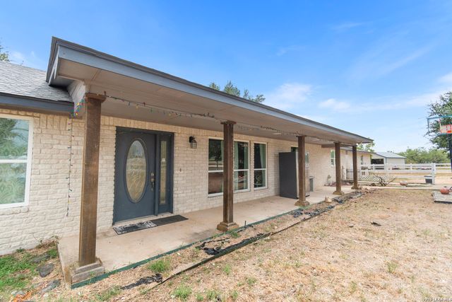 2633 County Road 120, Marble Falls, TX 78654