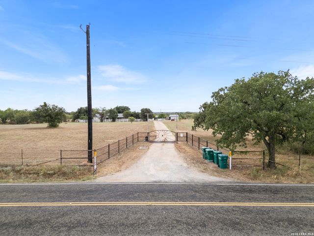 2633 County Road 120, Marble Falls, TX 78654