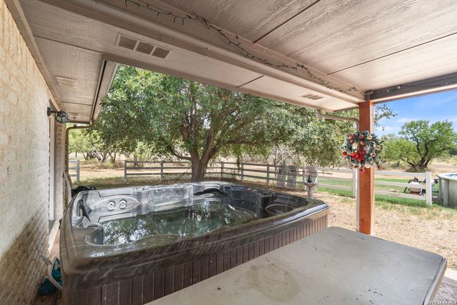 2633 County Road 120, Marble Falls, TX 78654