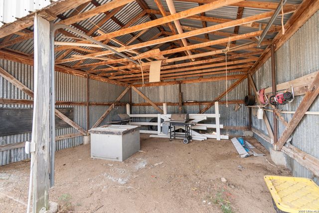 2633 County Road 120, Marble Falls, TX 78654