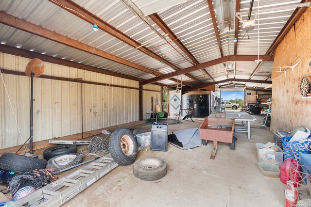 2633 County Road 120, Marble Falls, TX 78654