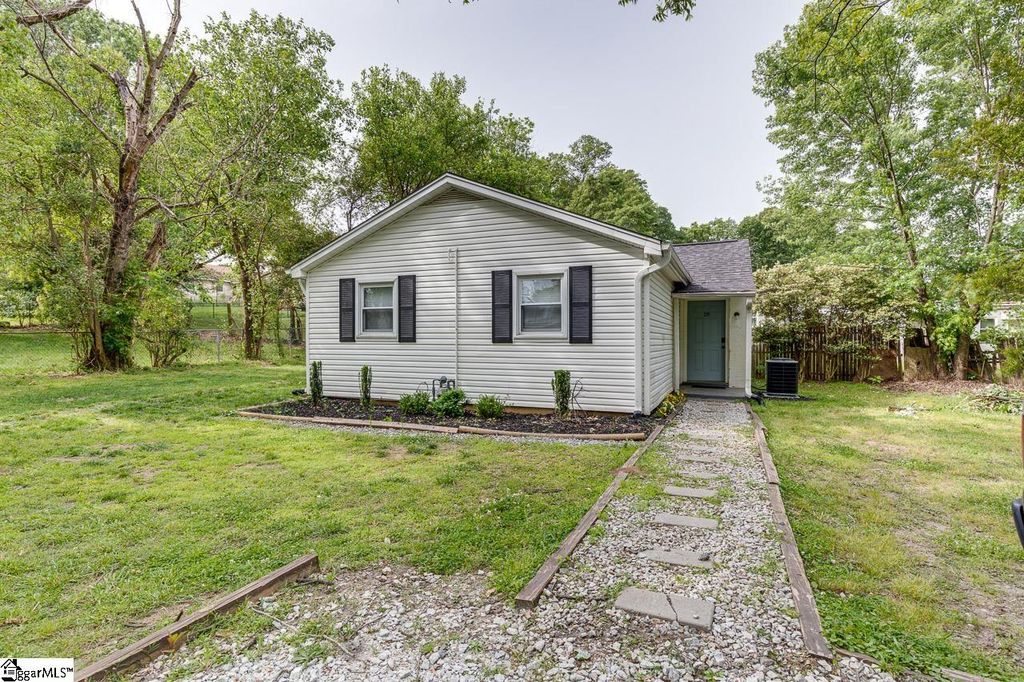 19 Adger Street, Greenville, SC 29605