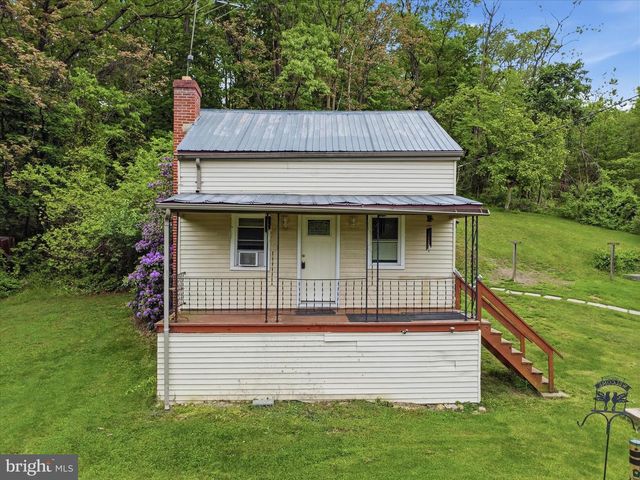 6570 FURNACE ROAD, Waynesboro, PA 17268