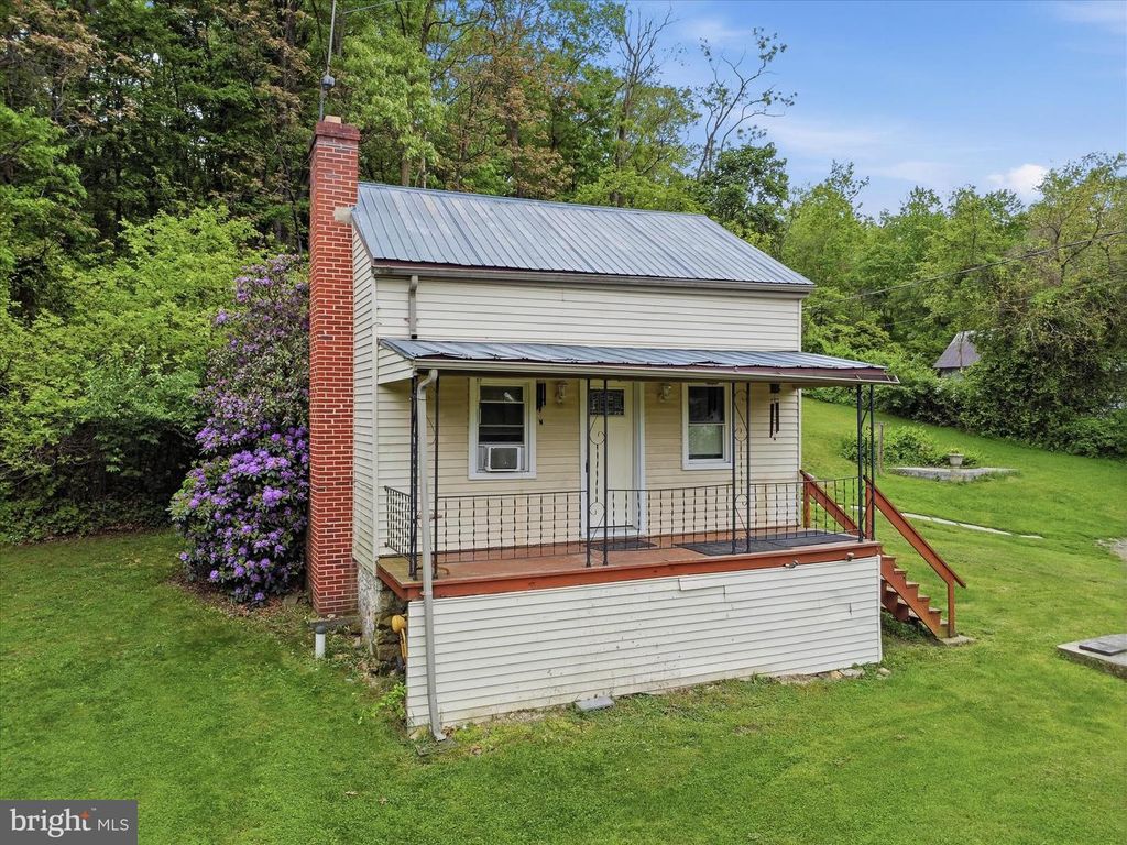 6570 FURNACE ROAD, Waynesboro, PA 17268