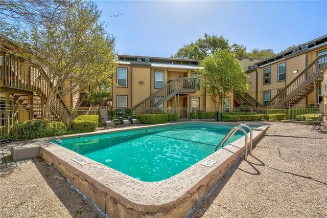 1000 W 26th ST 109, Austin, TX 78705