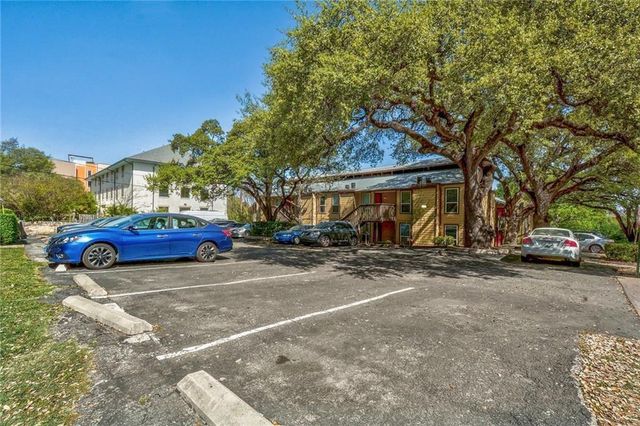 1000 W 26th ST 109, Austin, TX 78705