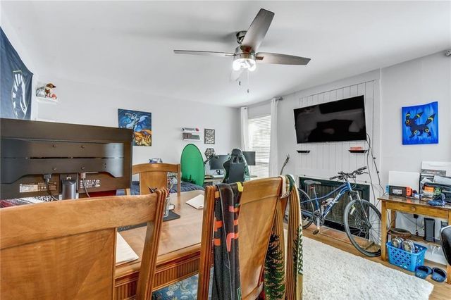 1000 W 26th ST 109, Austin, TX 78705