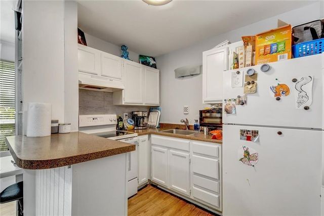 1000 W 26th ST 109, Austin, TX 78705