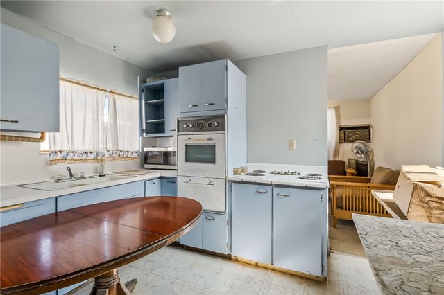 7825 S Whitewing Drive, Mohave Valley, AZ 86440