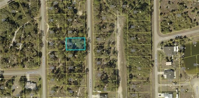 742 Longbow LN, Lehigh Acres, FL 33972