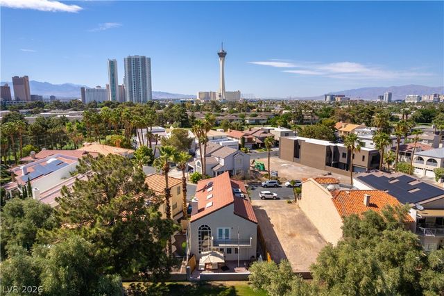 2845 QUEENS COURTYARD Drive, Las Vegas, NV 89109