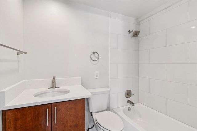 2195 Poplar Ave Apt 405, Memphis, TN 38104