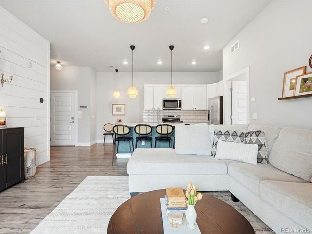 15345 W 64th Ln 2-103, Arvada, CO 80007