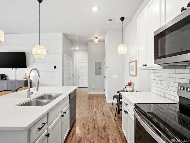 15345 W 64th Ln 2-103, Arvada, CO 80007