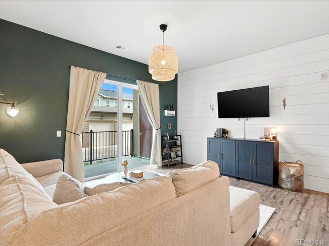 15345 W 64th Ln 2-103, Arvada, CO 80007