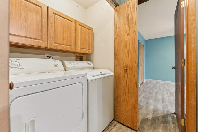 1132 Evergreen Drive, Carol Stream, IL 60188