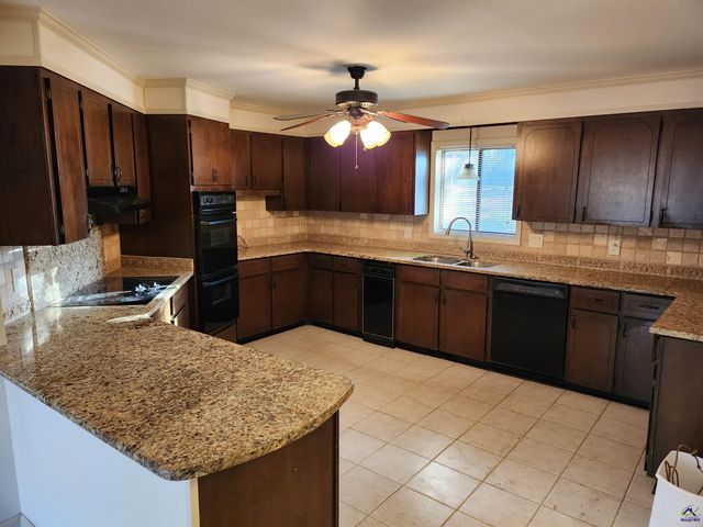 113 Beverly Drive, Bonaire, GA 31005