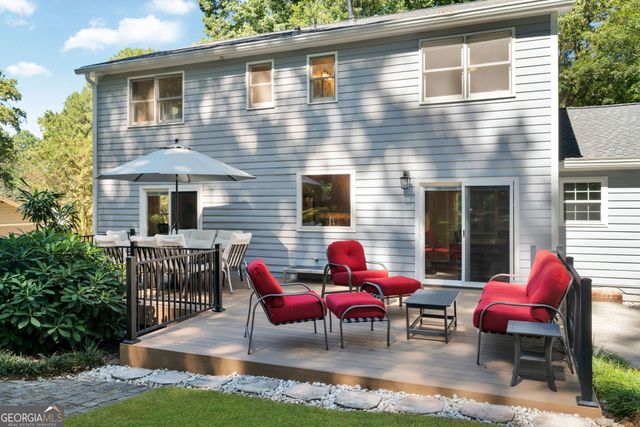 5090 Larry Lane, Marietta, GA 30068