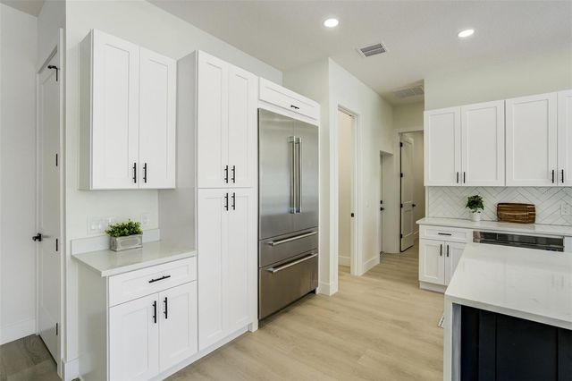 319 CEDAR LANE, Largo, FL 33770