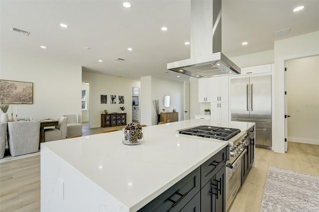 319 CEDAR LANE, Largo, FL 33770