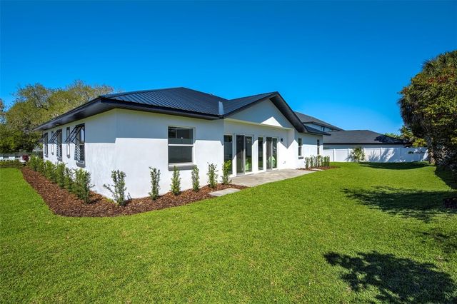 319 CEDAR LANE, Largo, FL 33770