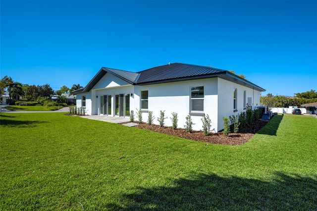 319 CEDAR LANE, Largo, FL 33770