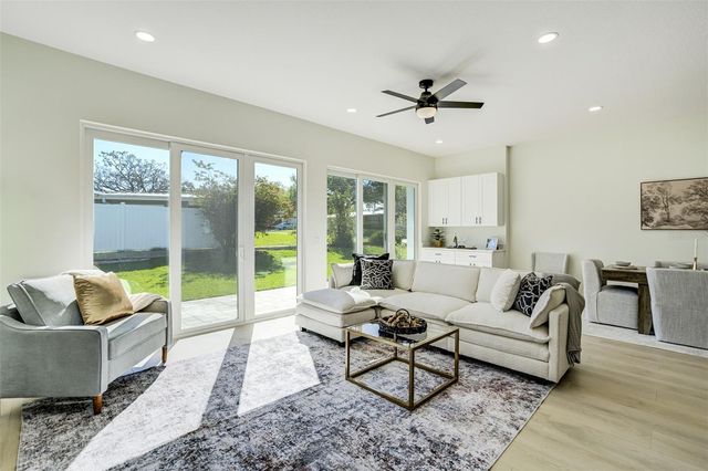 319 CEDAR LANE, Largo, FL 33770