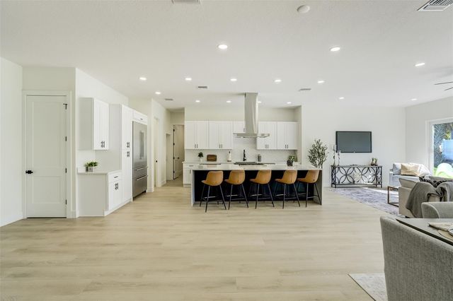 319 CEDAR LANE, Largo, FL 33770