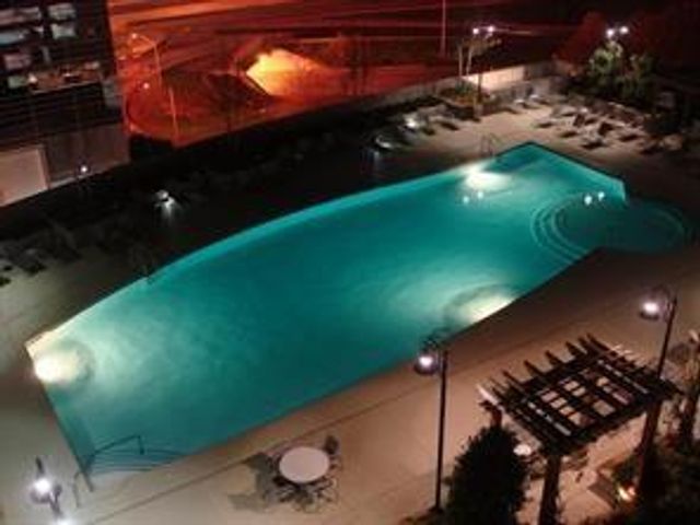 400 W Peachtree Street NW 2907, Atlanta, GA 30308