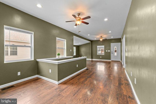 237 3RD AVE, Baltimore, MD 21227