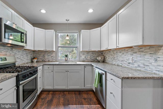 237 3RD AVE, Baltimore, MD 21227