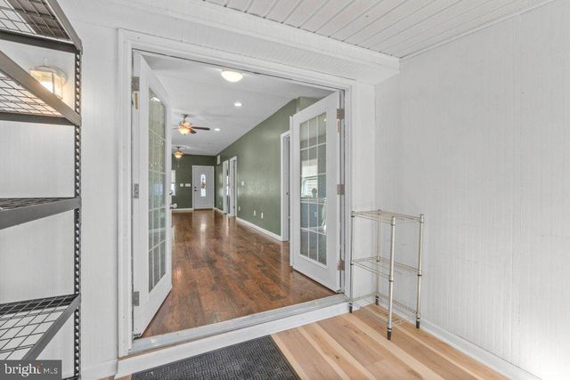237 3RD AVE, Baltimore, MD 21227