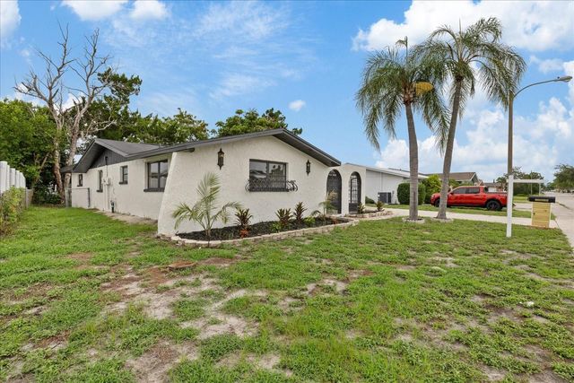 9401 GLEN MOOR LANE, Port Richey, FL 34668